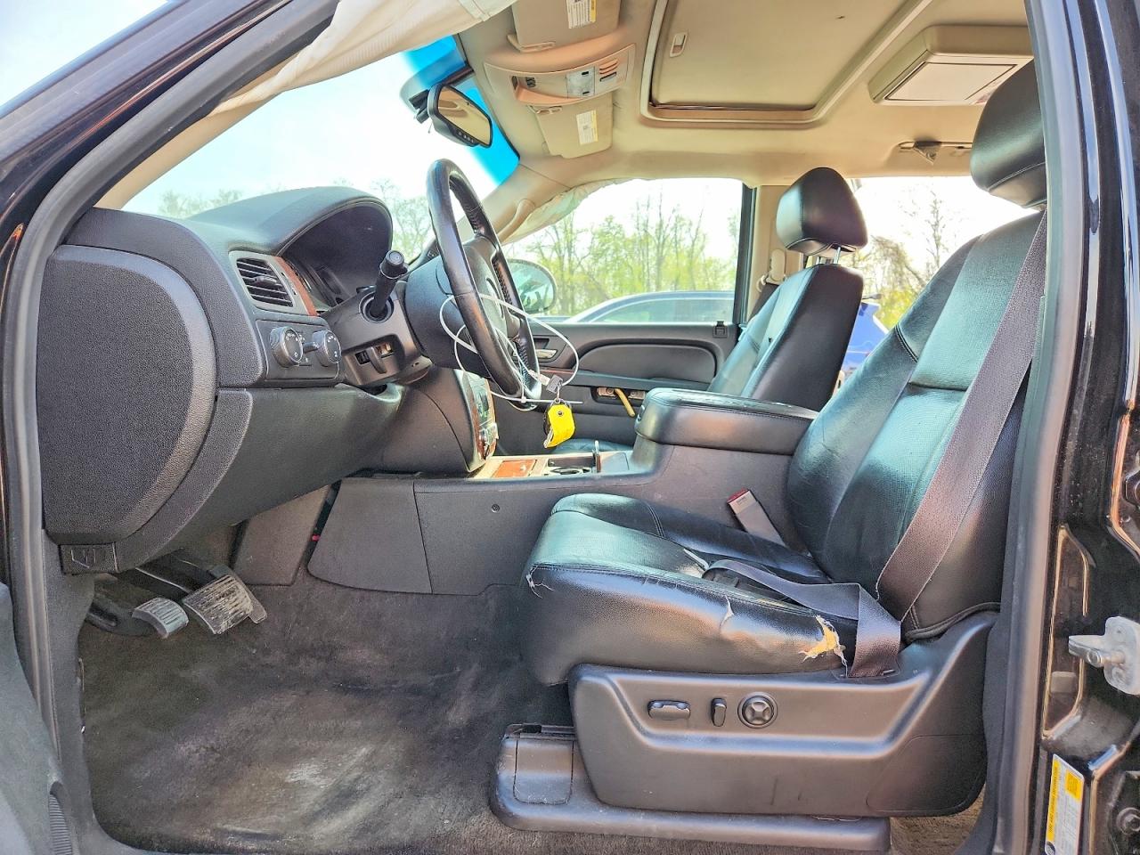 2013 Chevrolet Suburban VIN 1GNSKKE7XDR305406 photo 7