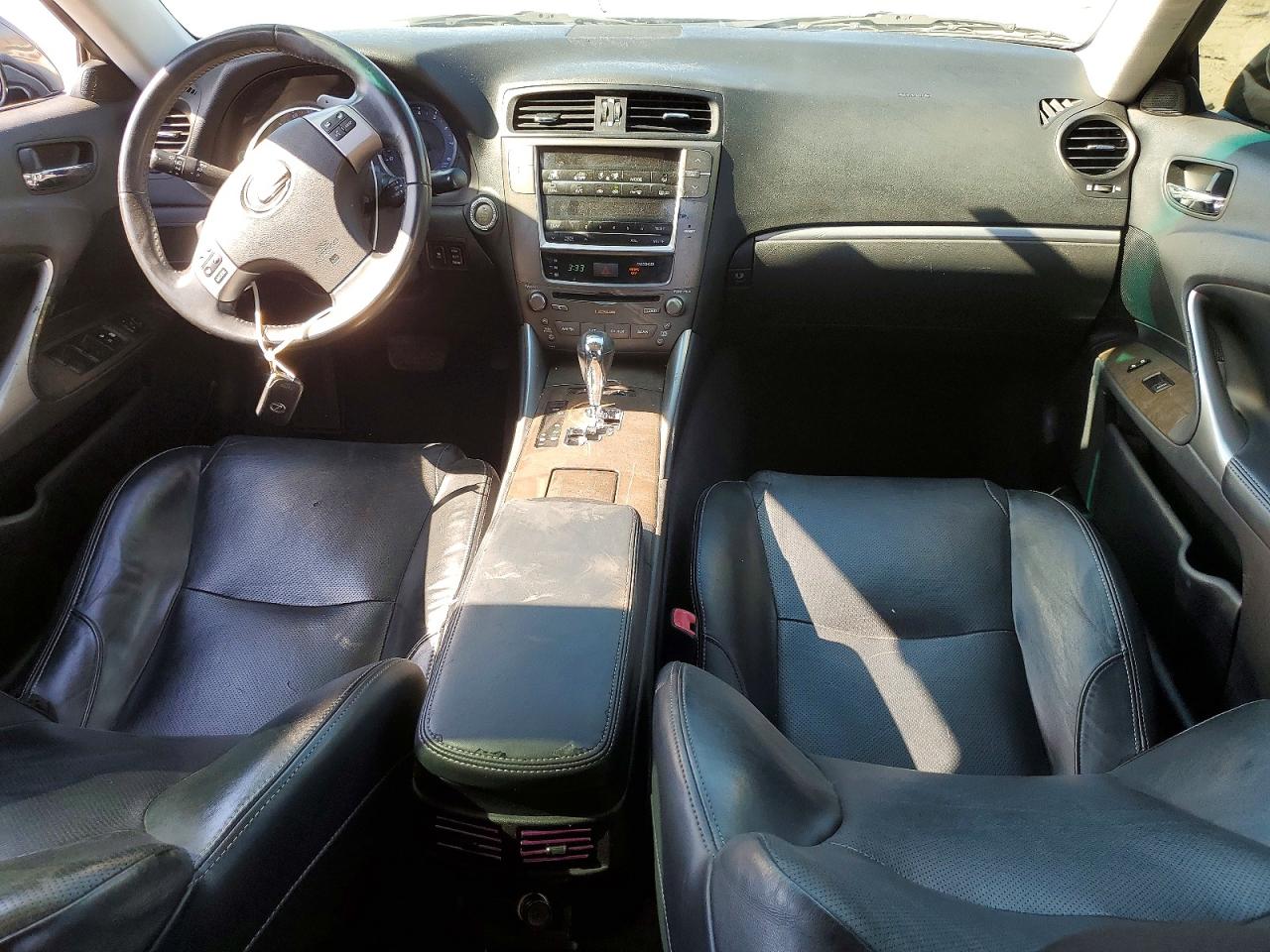 2011 Lexus Is VIN JTHBF5C21B5143349 photo 8