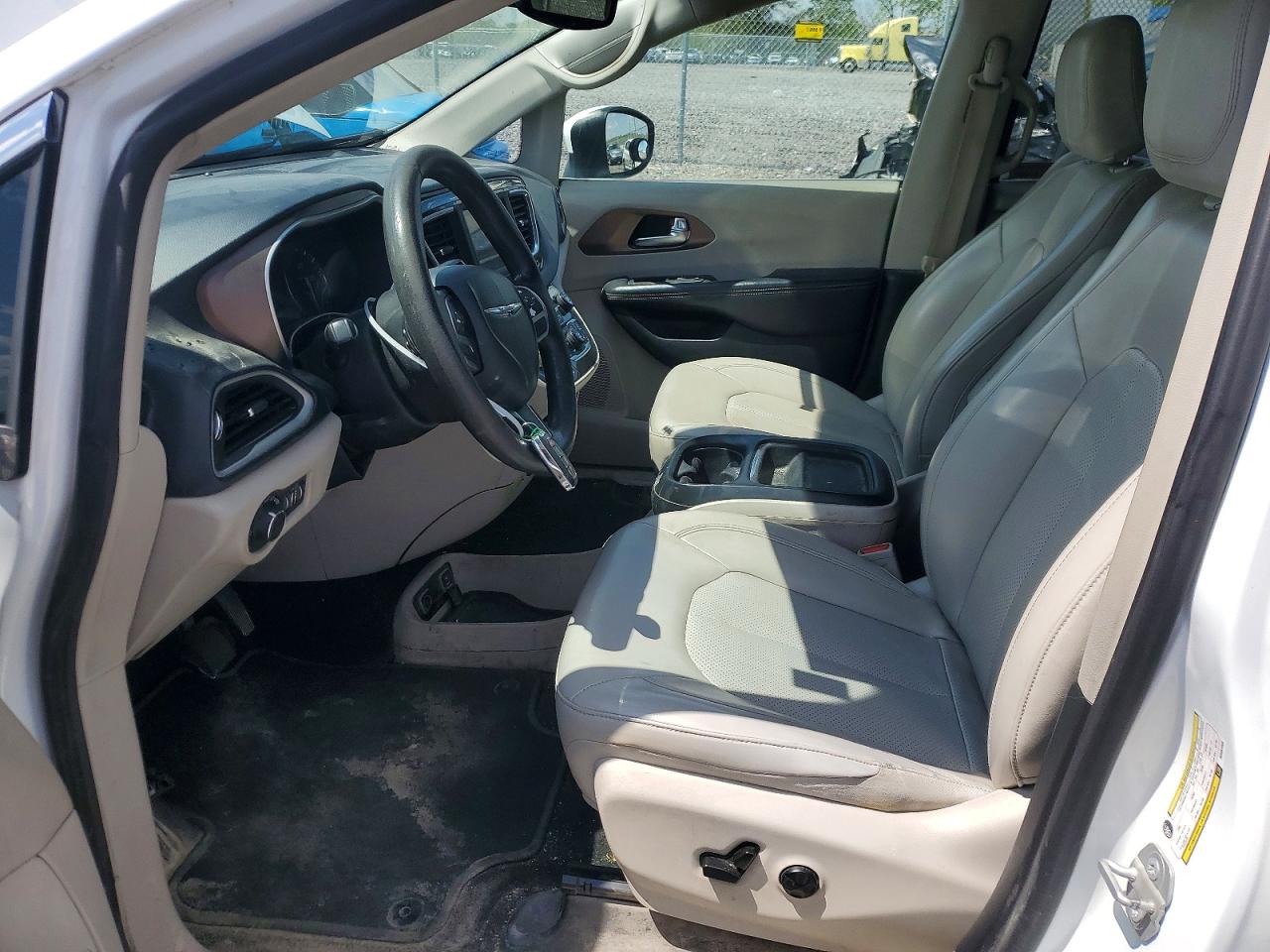 2021 Chrysler Minivan VIN 2C4RC1DG0MR551908 photo 7