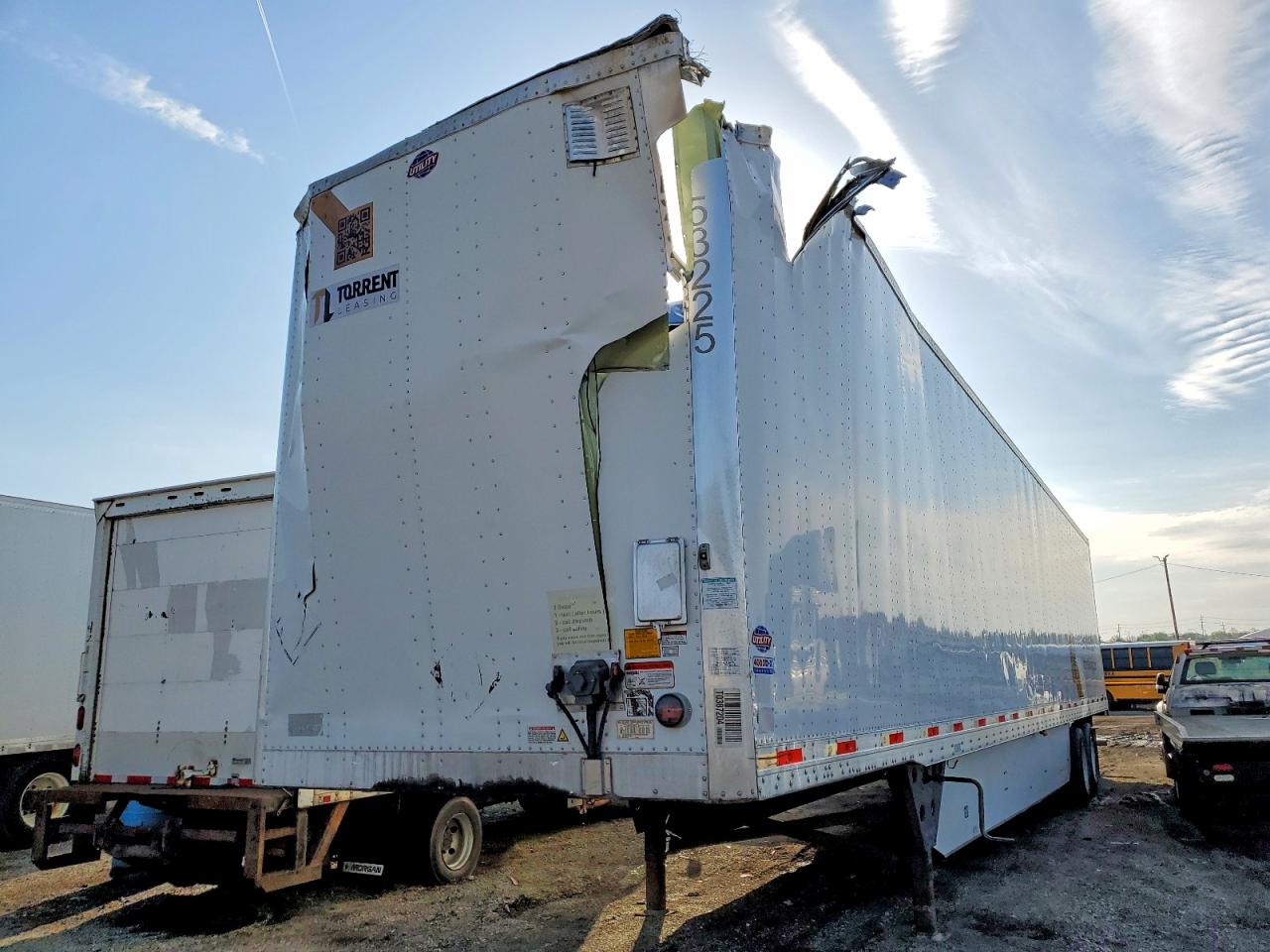 2020 UTILITY Dry freigh VIN 1UYVS253XL7818203 photo 2