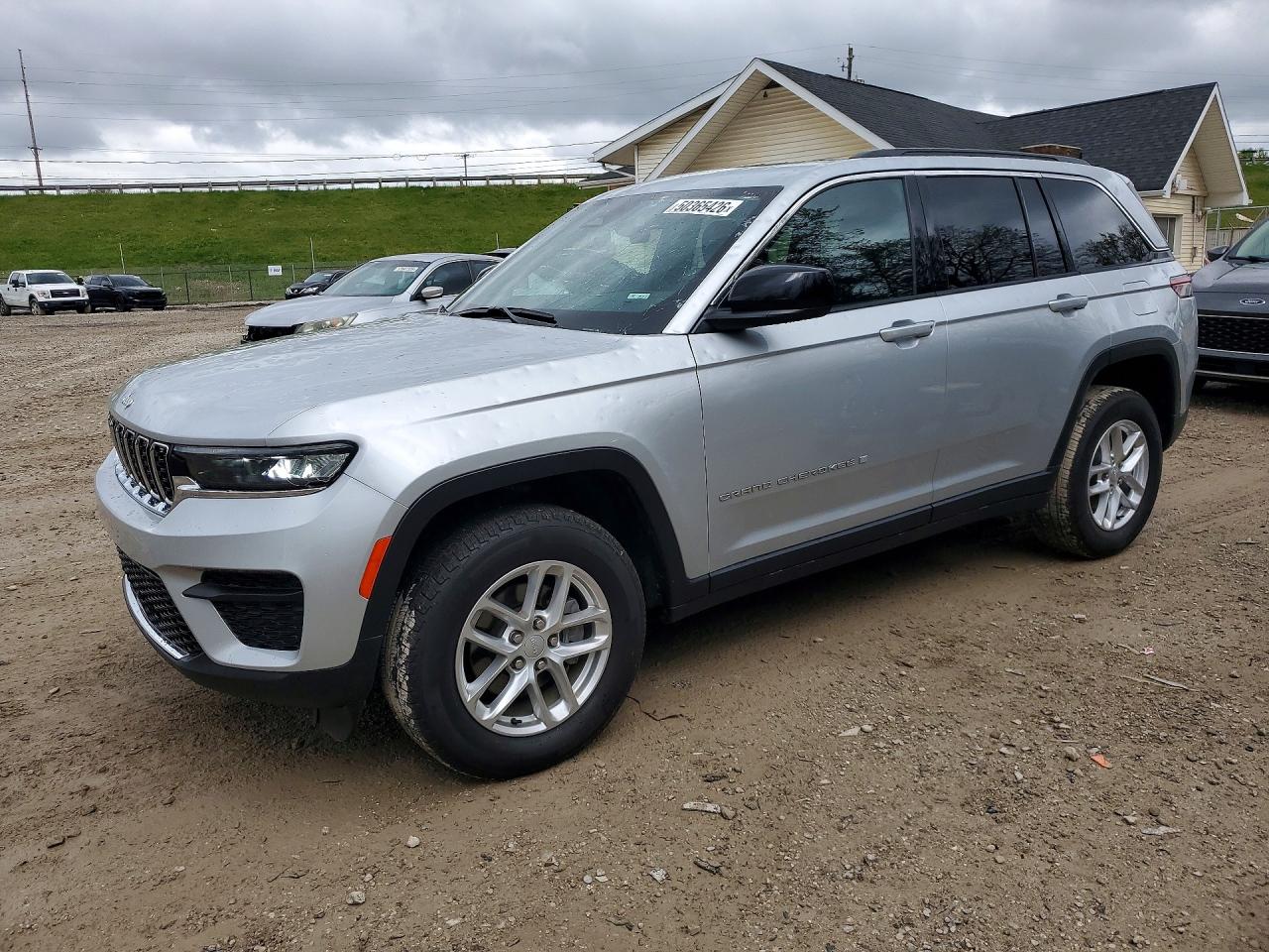 2025 Jeep Cherokee VIN 1C4RJHAG9SC308803 photo 1