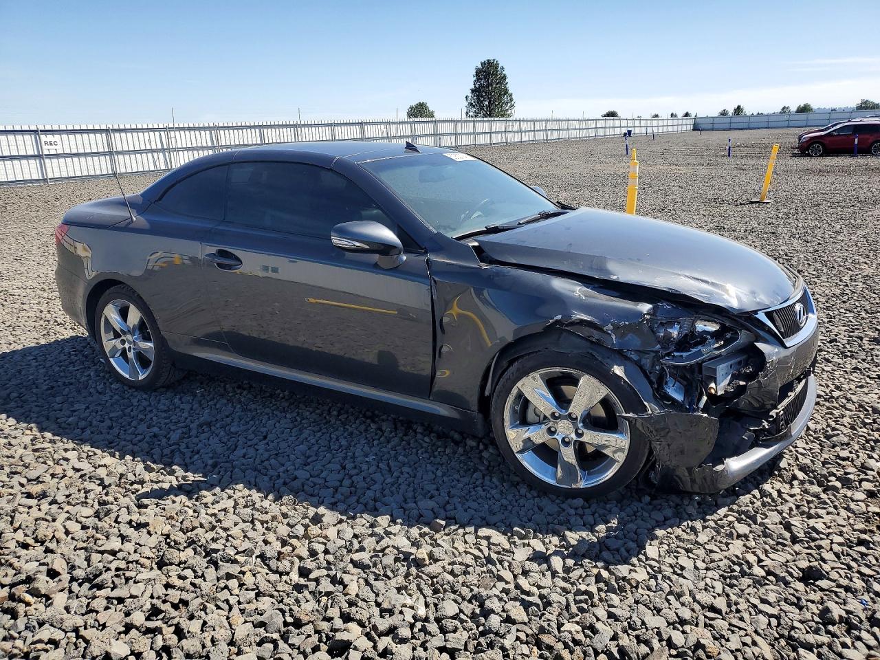 2011 Lexus Is VIN JTHFF2C23B2515503 photo 4