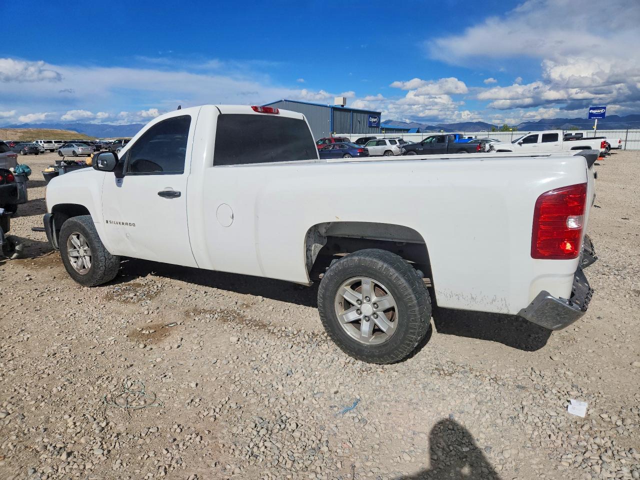 2008 CHEV Silverado VIN 1GCEC14XX8Z109972 photo 2