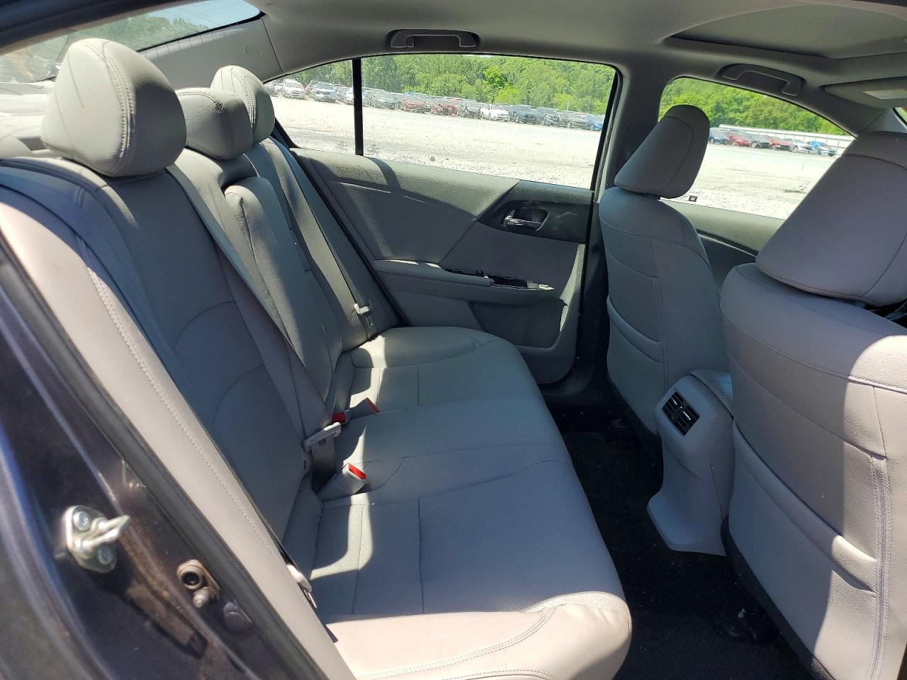 2017 Honda Accord VIN 1HGCR2F94HA206367 photo 10