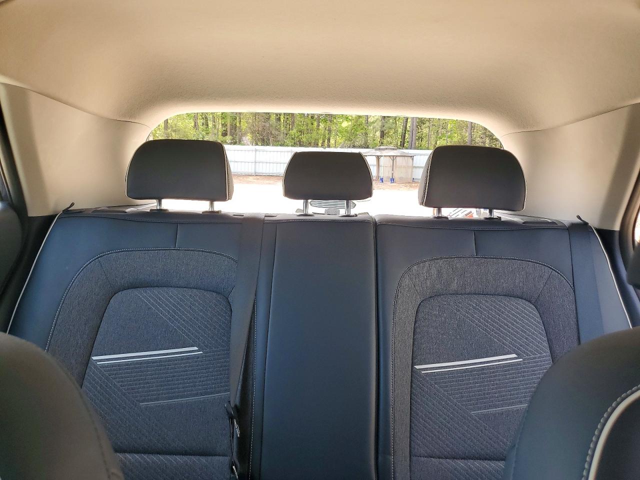 2022 Hyundai Venue VIN KMHRC8A35NU183171 photo 10