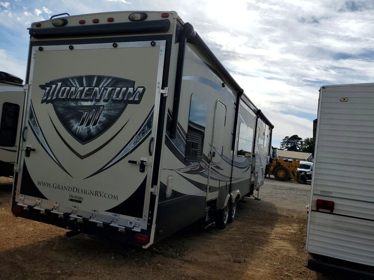2014 GRAND Momentum VIN 573FM4327E1101310 photo 4