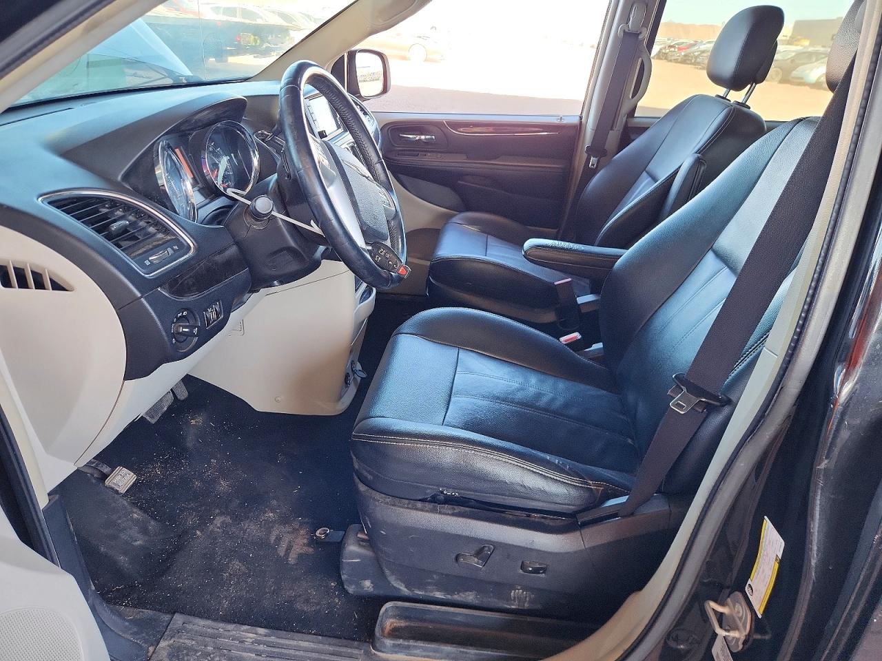 2016 CHRYSLER Minivan VIN 2C4RC1BG5GR148076 photo 7