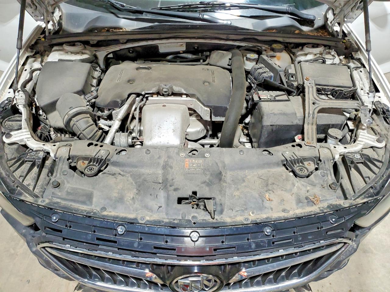 2019 Buick Regal VIN W04GL6SX2K1009356 photo 11