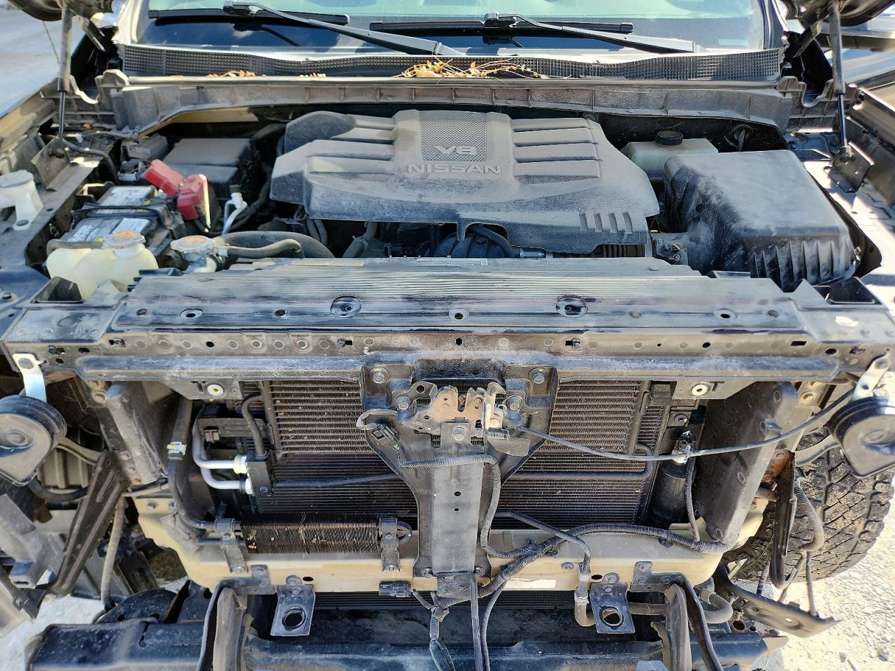 2020 Nissan TITAN VIN 1N6AA1ED8LN500480 photo 11