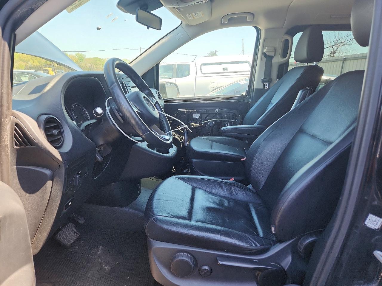 2017 Mercedes-Benz Metris VIN WD4PG2EEXH3317018 photo 7