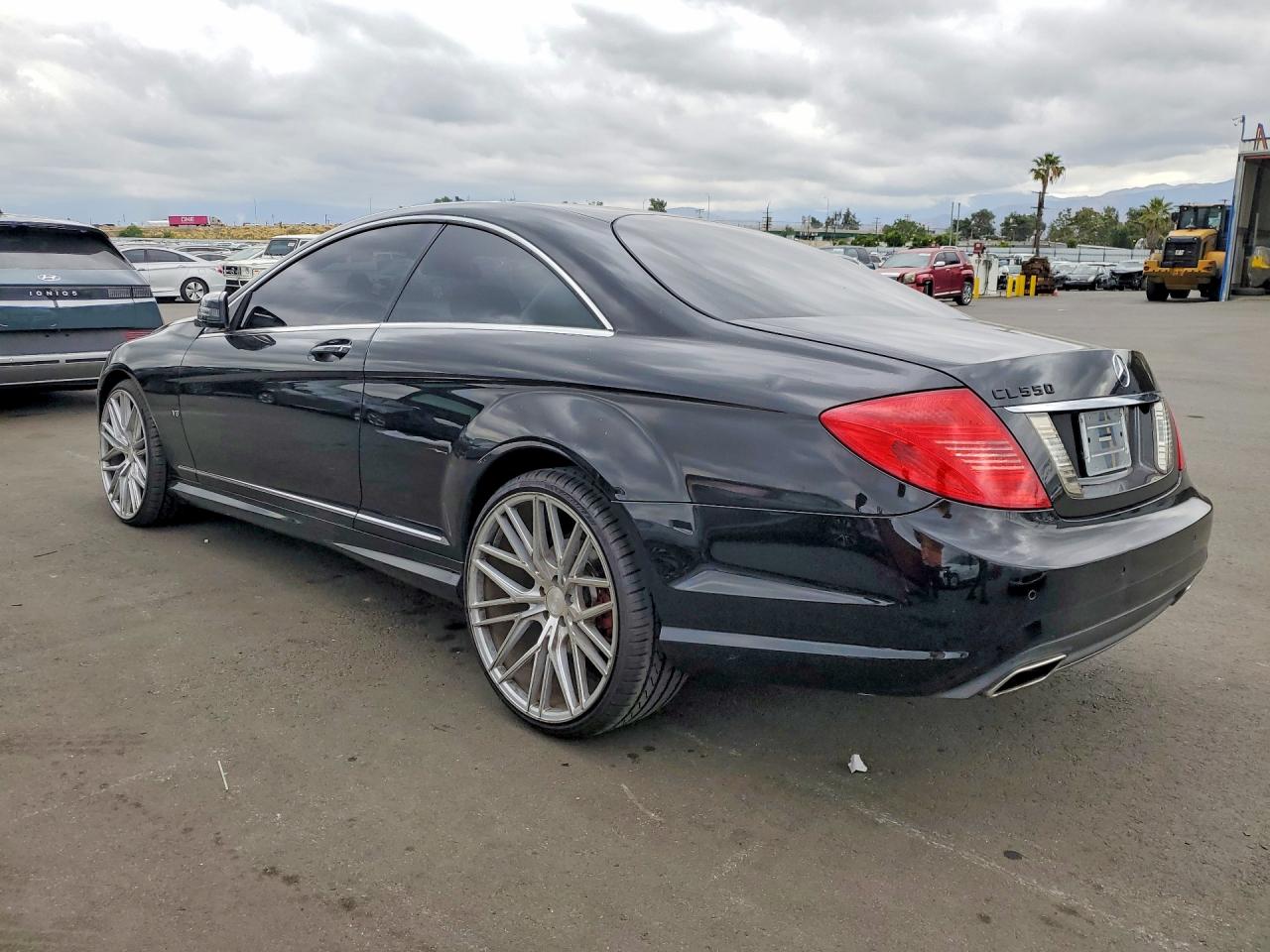 2011 Mercedes-Benz Cl-class VIN WDDEJ9EB6BA027143 photo 2