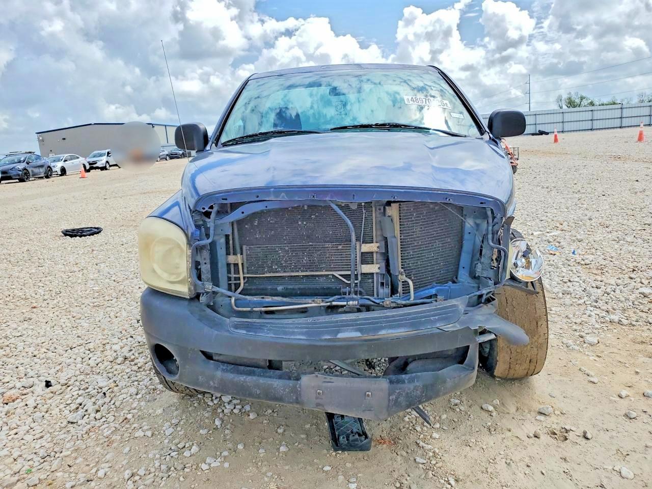 2007 Dodge Ram 1500 s VIN 1D7HA16K07J607699 photo 5