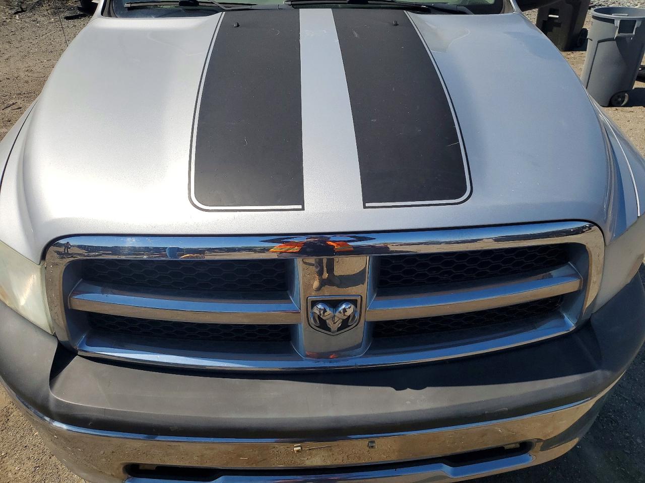 2011 Dodge Ram 1500 VIN 1D7RV1GT3BS692279 photo 11