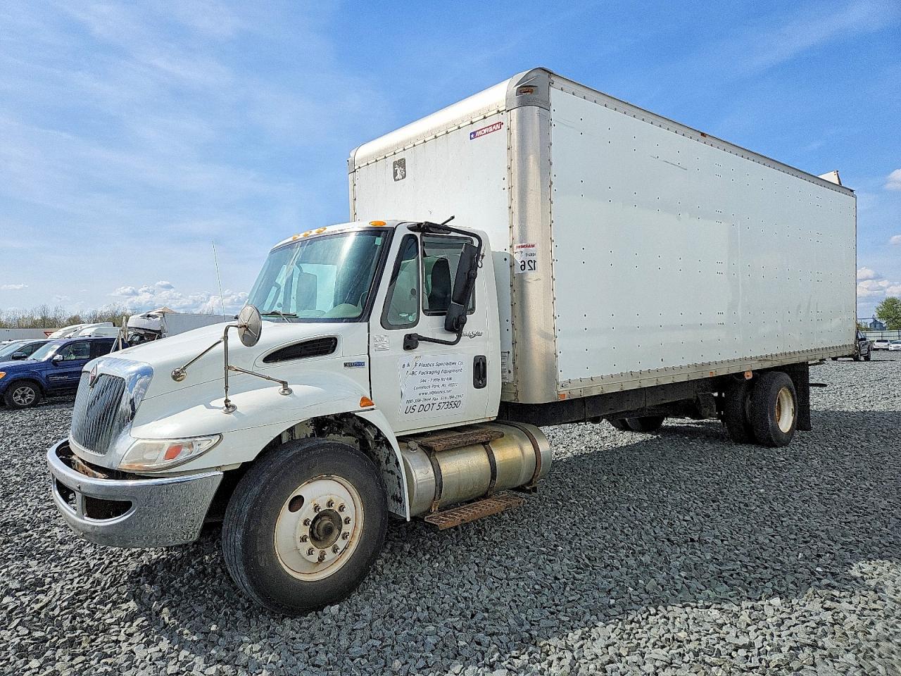 2013 International 4000 serie VIN 1HTMMAAL7DH258403 photo 2