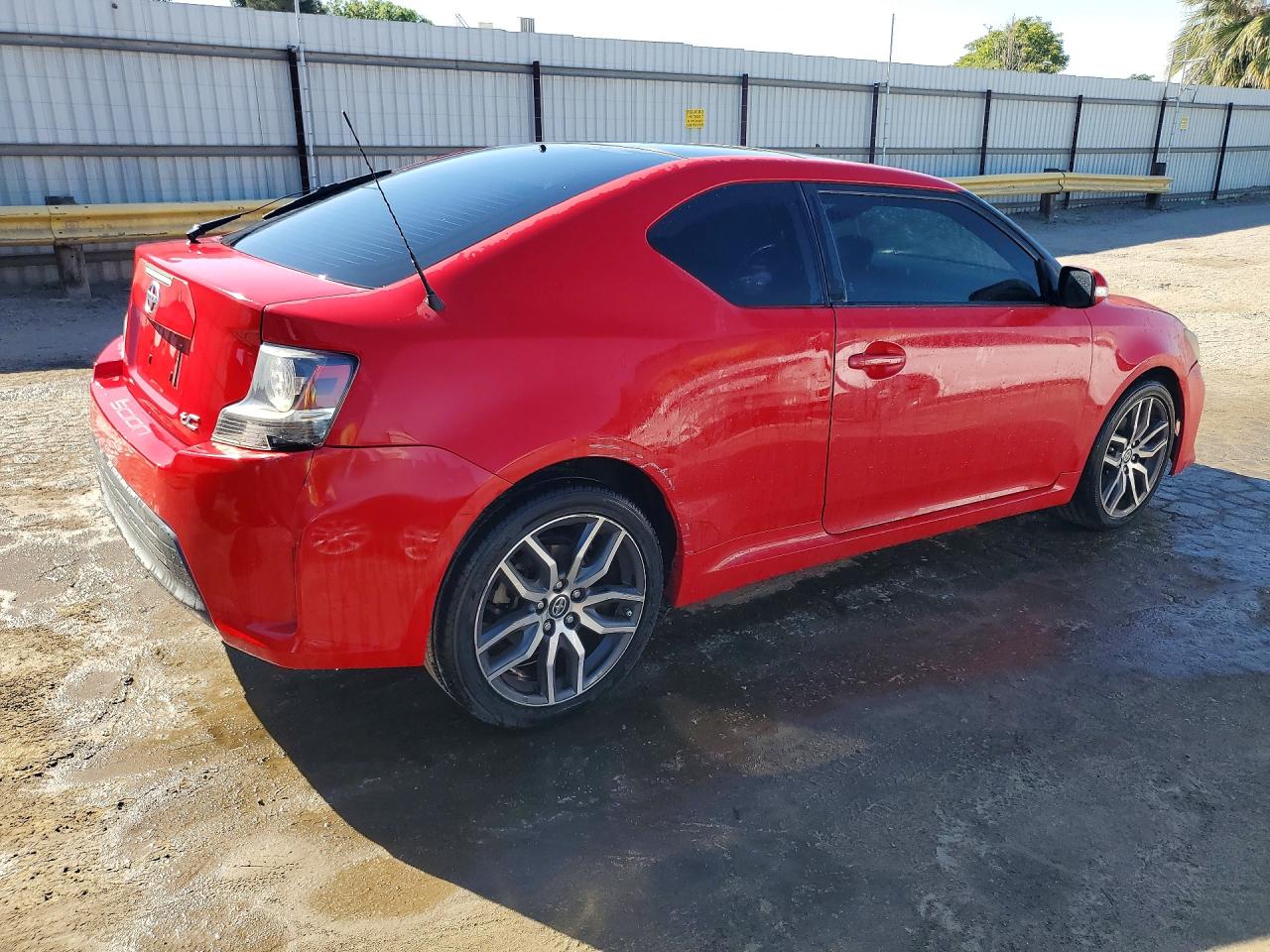 2016 Scion Tc VIN JTKJF5C73GJ018322 photo 3