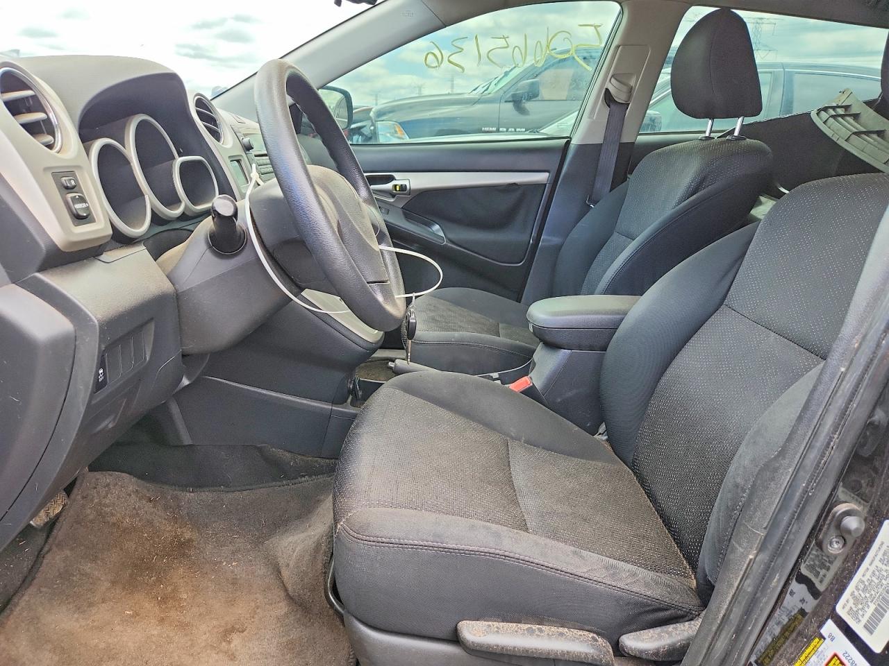 2010 Pontiac Vibe VIN 5Y2SP6E05AZ413545 photo 7