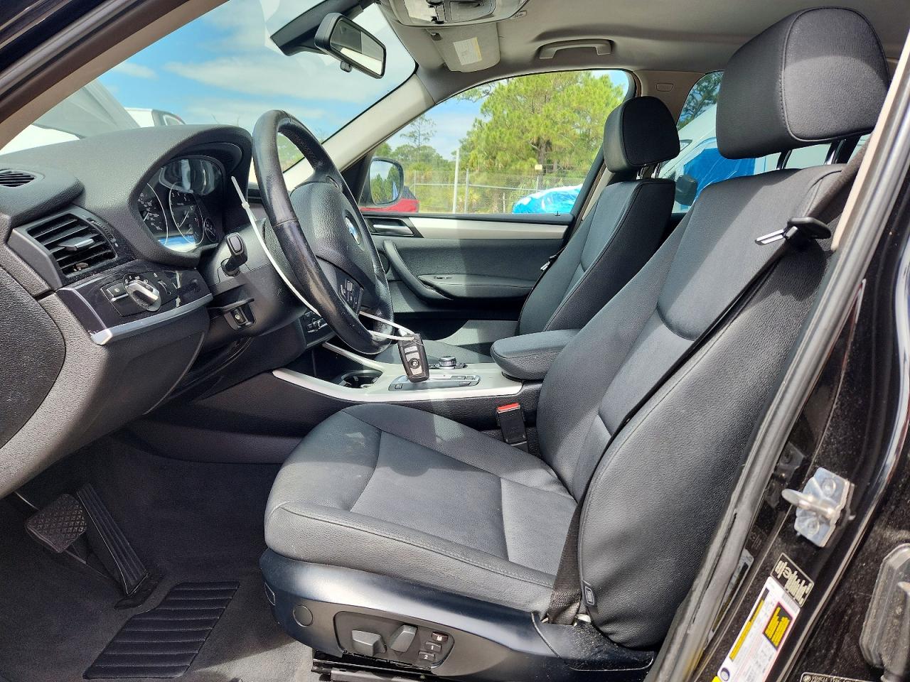 2012 BMW X3 VIN 5UXWX5C5XCL717923 photo 7