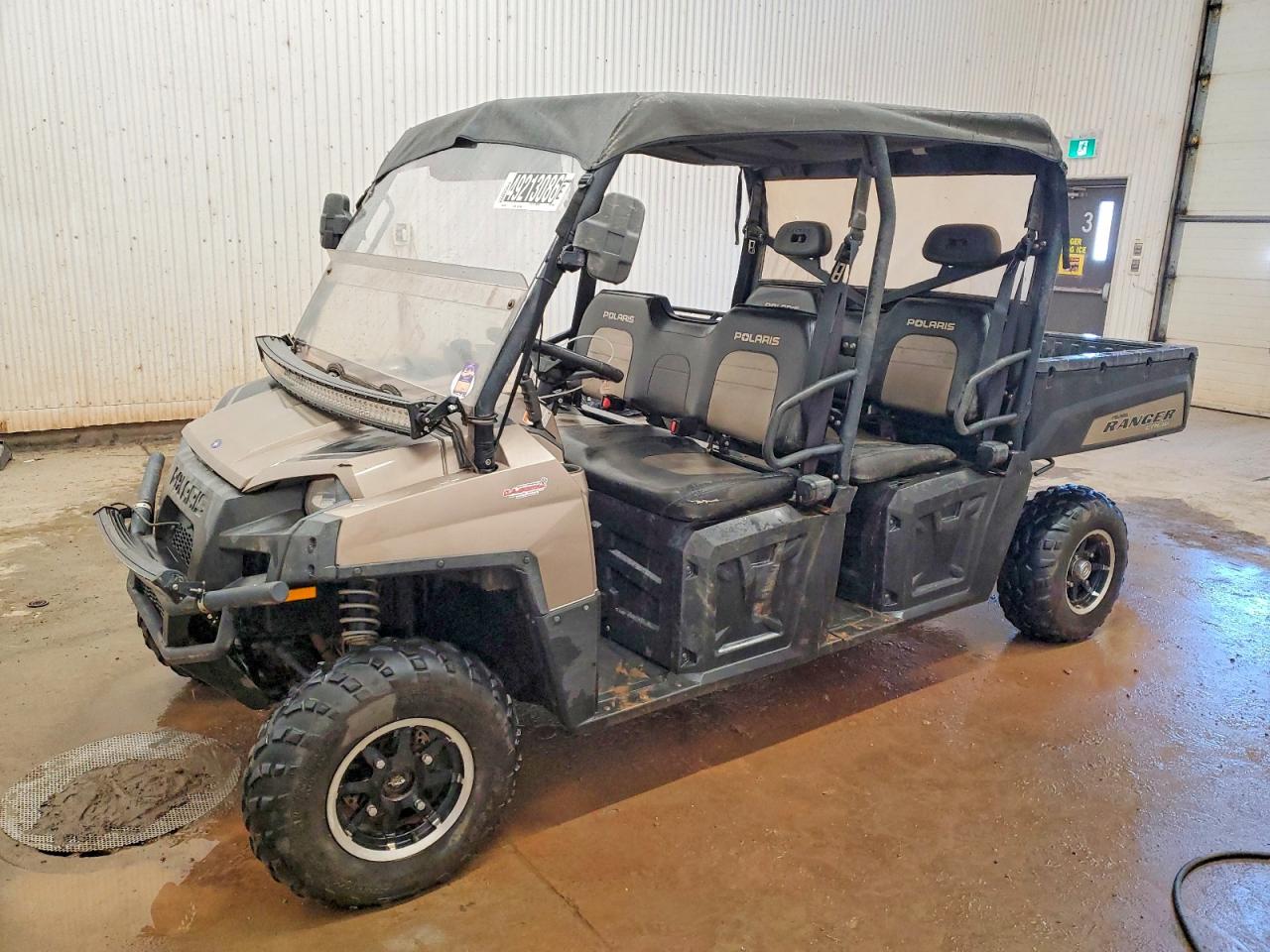 2010 Polaris Sidebyside VIN 4XAWH76A1A2152684 photo 2