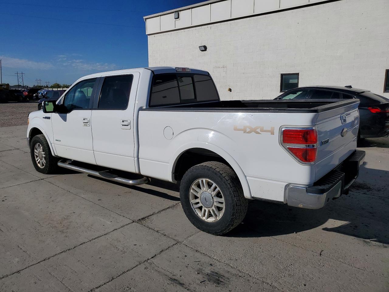 2011 FORD F150 VIN 1FTFW1ET7BFA88417 photo 2