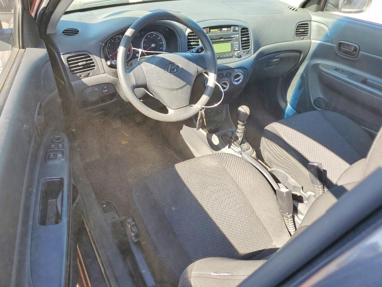 2011 Hyundai Accent VIN KMHCM3AC7BU187188 photo 8