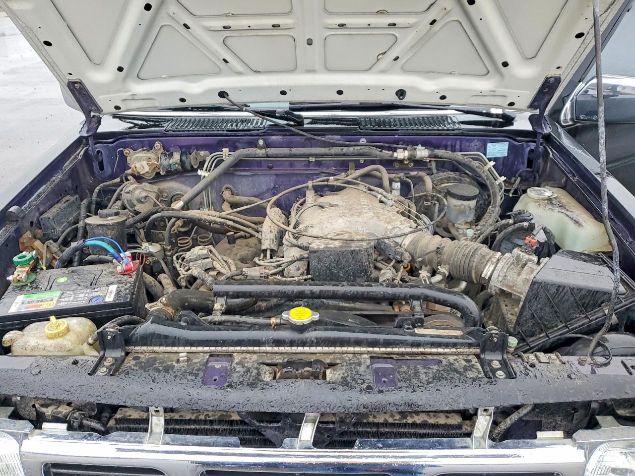 1995 Nissan Truck xe v VIN 1N6HD16Y3SC449732 photo 11