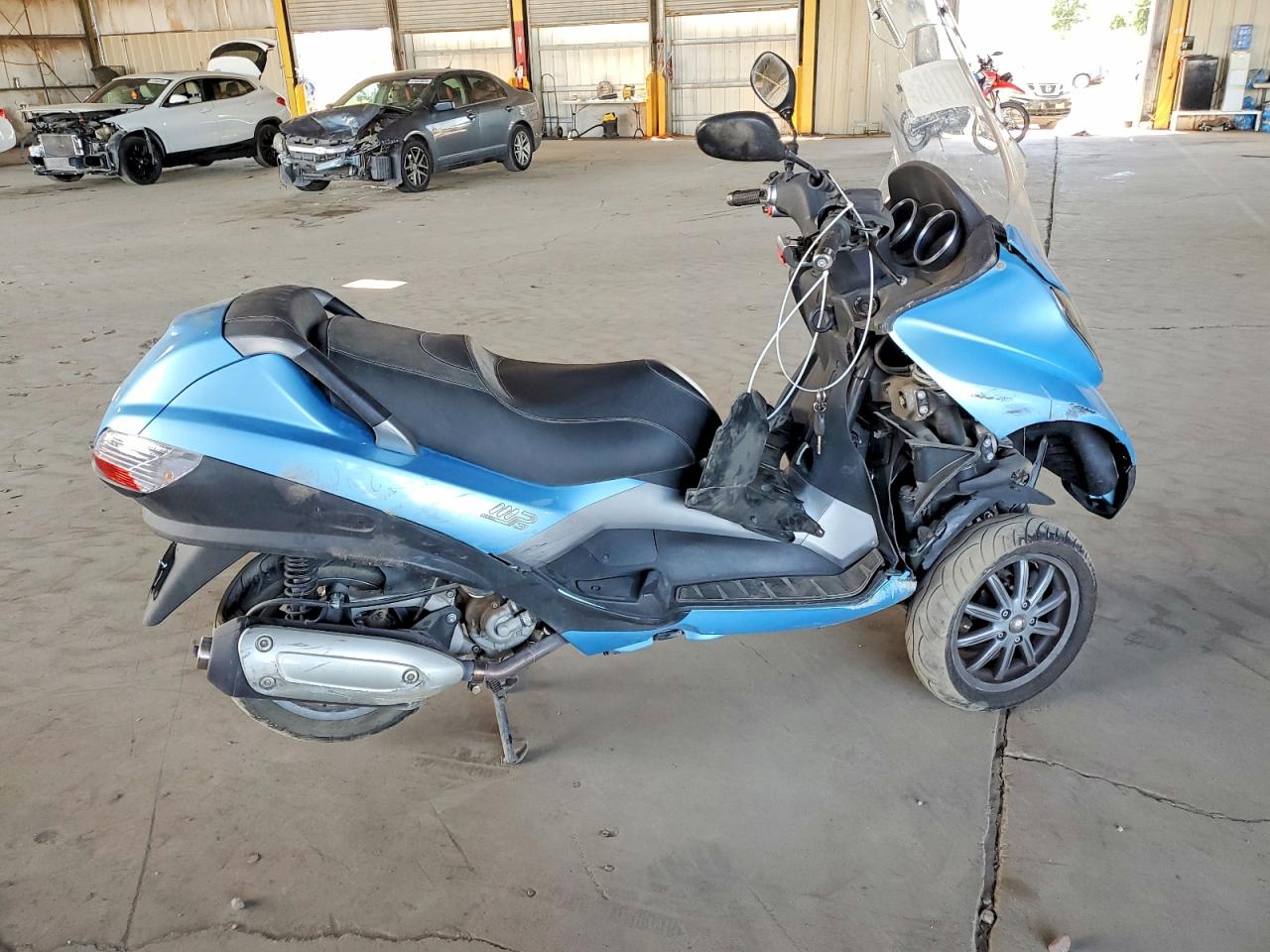 2007 Piaggio Scooter VIN ZAPM479M775002652 photo 1