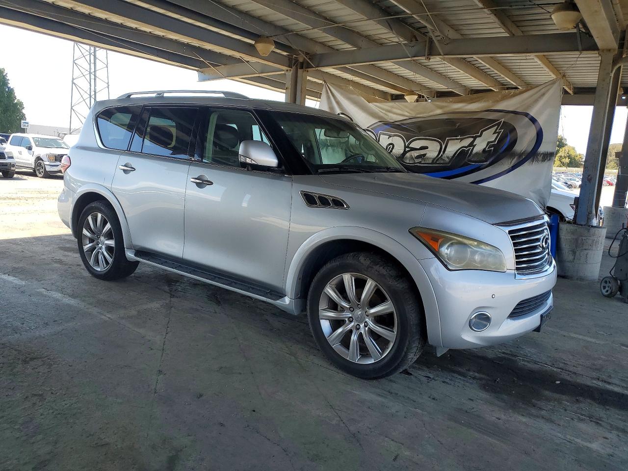 2011 Infiniti Qx56 VIN JN8AZ2NC5B9302928 photo 4