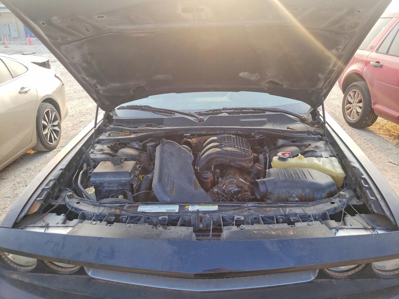 2011 Dodge Challenger VIN 2B3CJ4DG1BH524685 photo 11