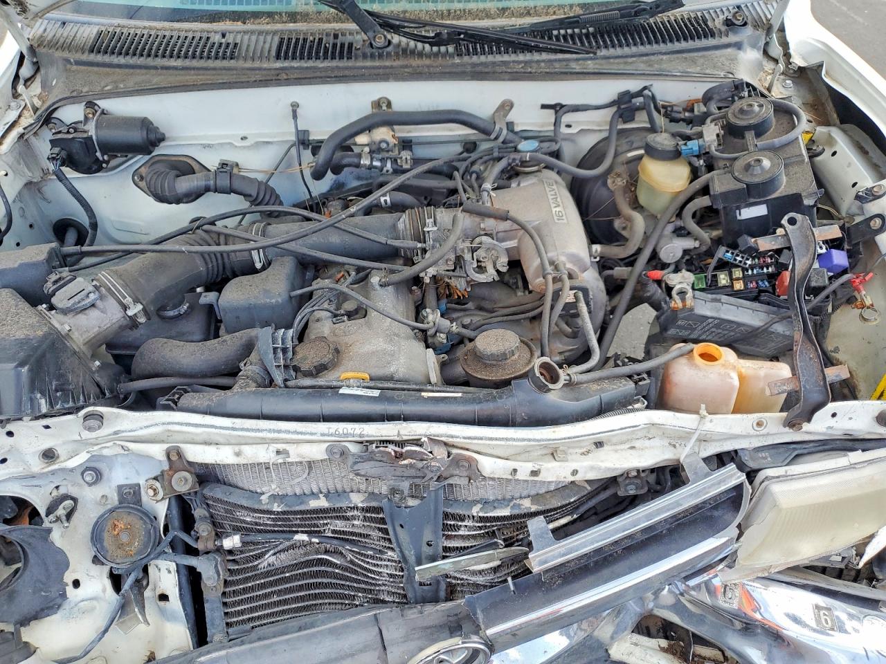 1998 TOYOTA Tacoma VIN 4TAVL52N3WZ090456 photo 11