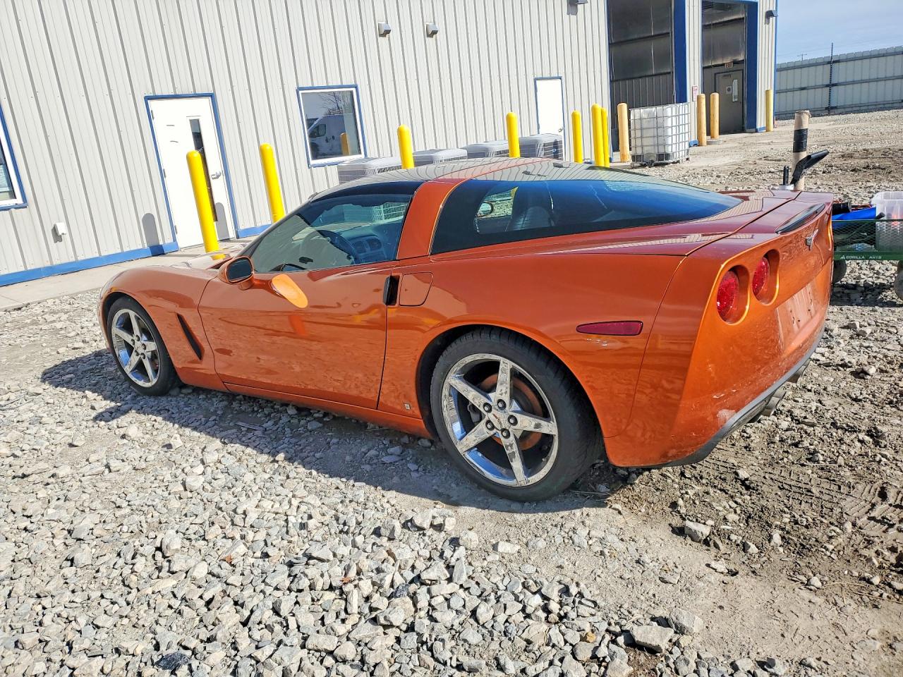 2007 Chev Corvette VIN 1G1YY26UX75104924 photo 2