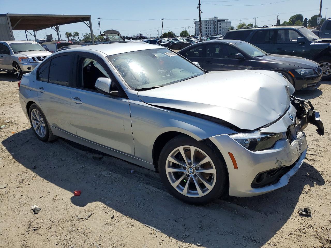 2016 BMW 3 series VIN WBA8A9C56GK617135 photo 4