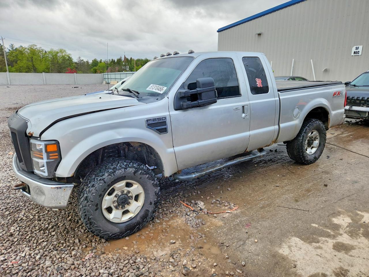2010 Ford F250 VIN 1FTSX2B56AEB28210 photo 1