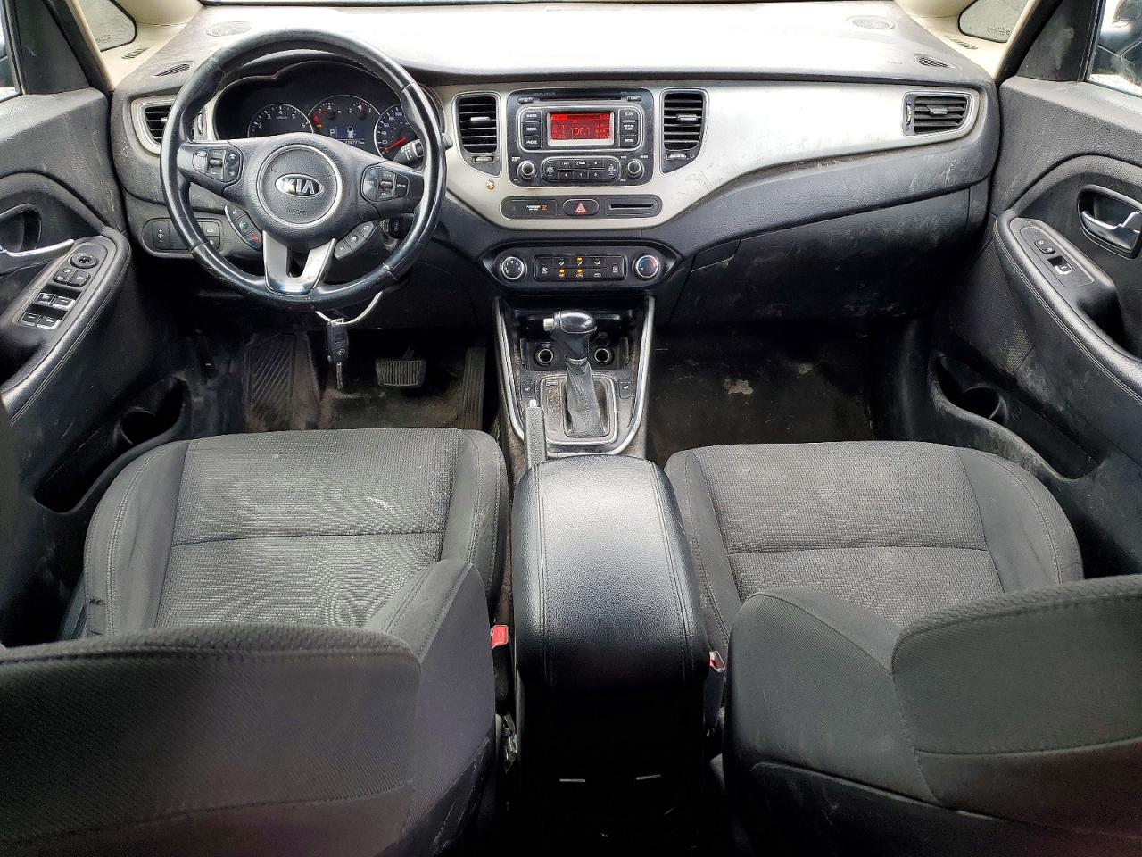 2014 Kia Rondo VIN KNAHT8A30E7059935 photo 8