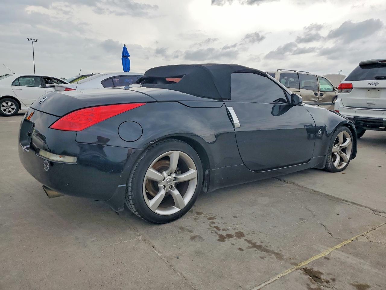 2008 Nissan 350z VIN JN1BZ36A08M851075 photo 3