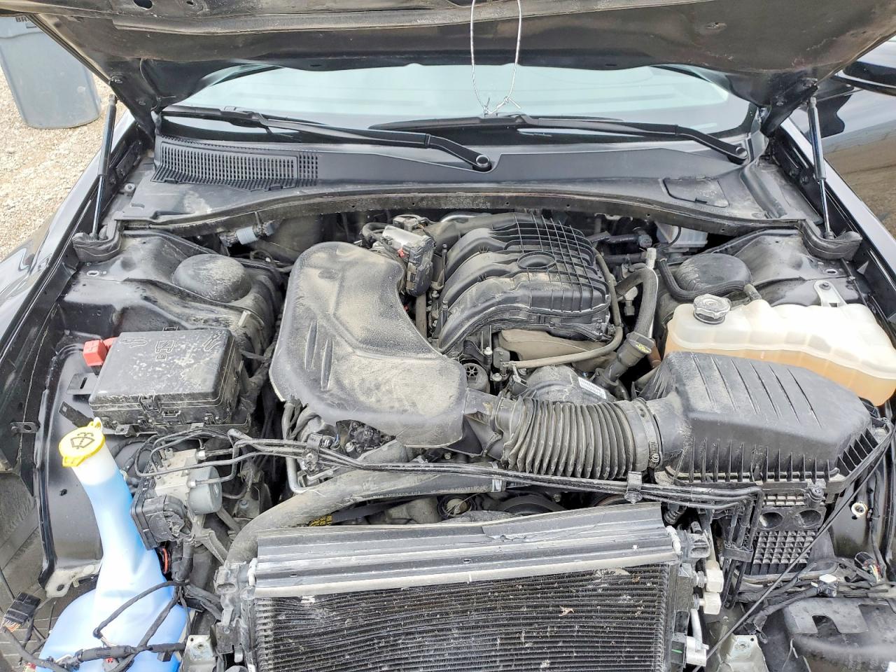 2022 Chrysler 300 VIN 2C3CCADG3NH187131 photo 11