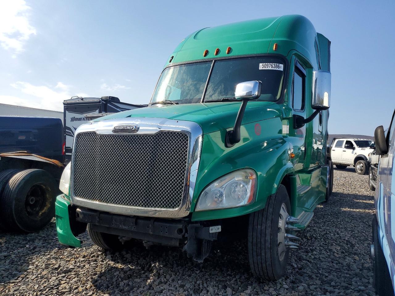 2016 FREIGHTLINER All other VIN 1FUJGLD57GLGS8813 photo 2