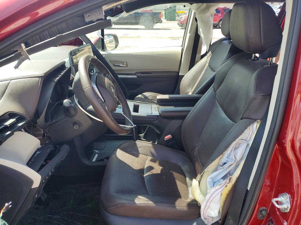 2021 Toyota Sienna VIN 5TDESKFC2MS009847 photo 7