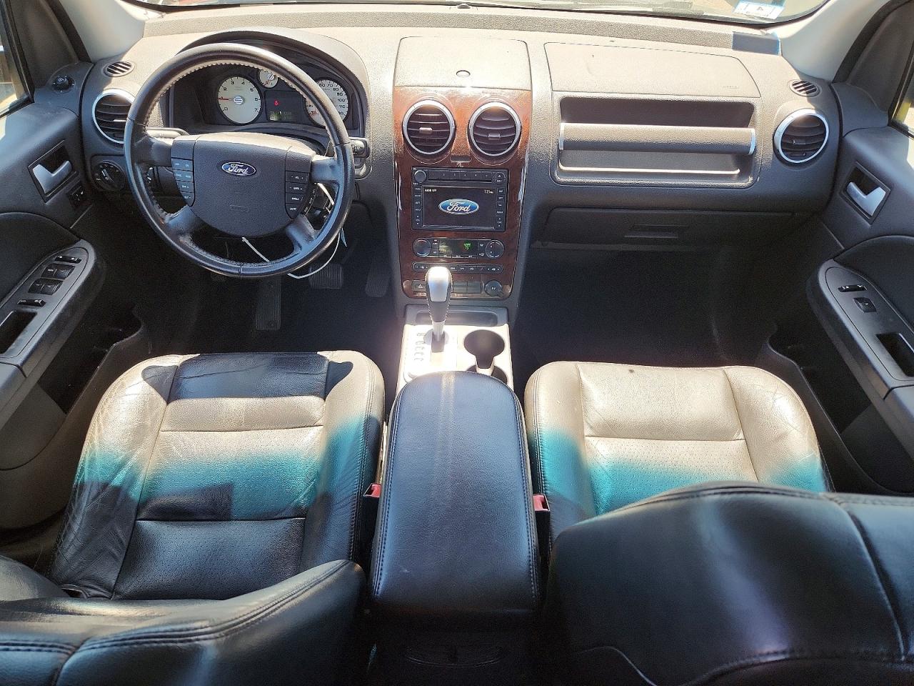 2007 Ford Freestyle VIN 1FMDK06117GA23411 photo 8