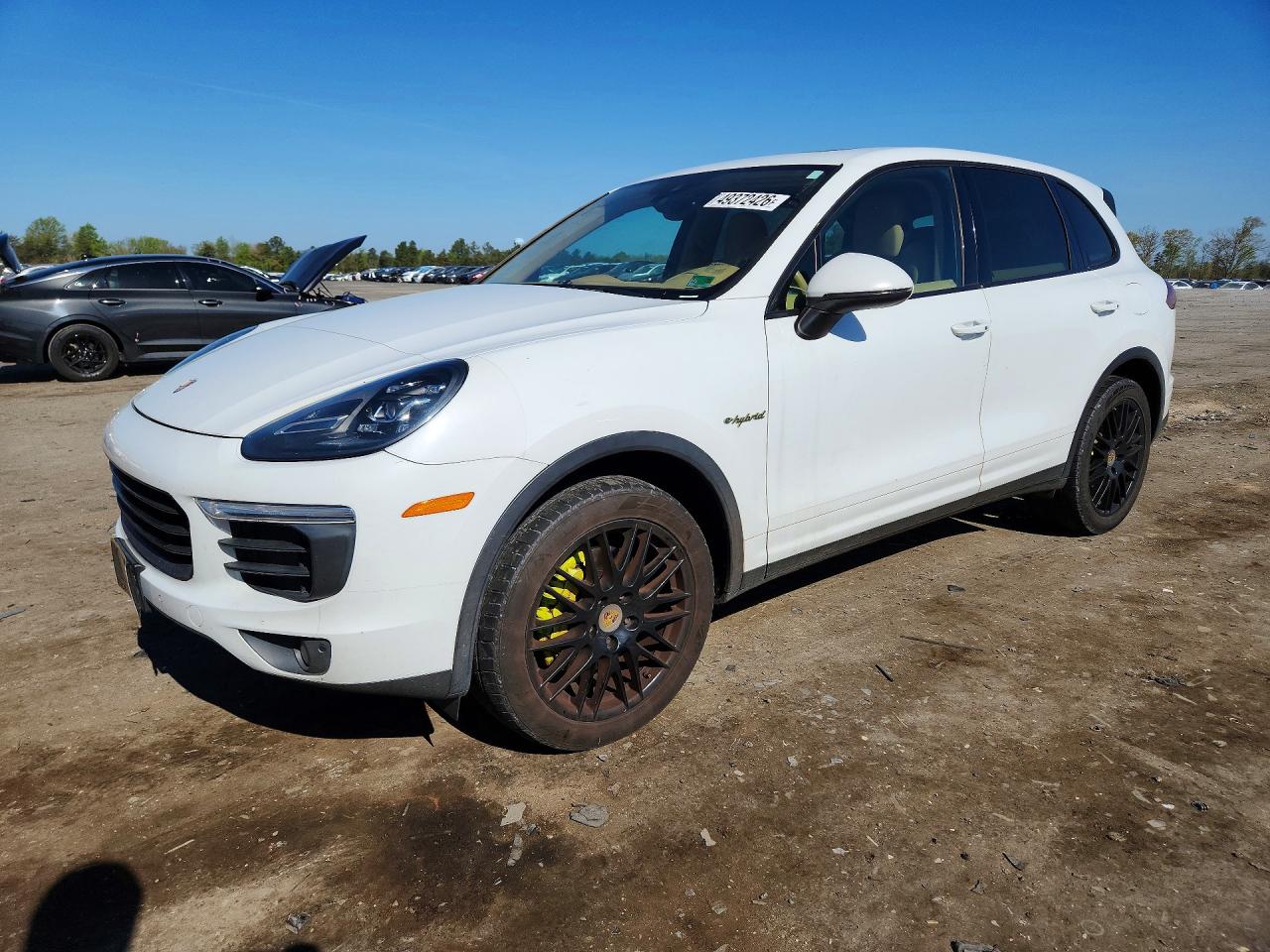 2015 Porsche Cayenne VIN WP1AE2A24FLA53534 photo 1