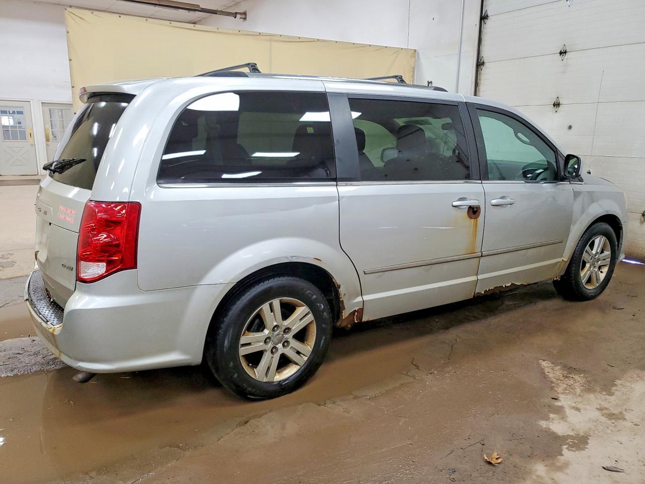 2011 Dodge Caravan VIN 2D4RN5DG7BR648718 photo 3