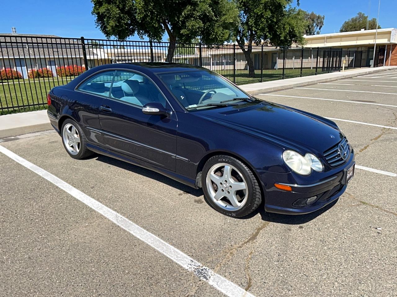 2003 Mercedes-Benz Clk-class VIN WDBTJ75J93F056586 photo 1