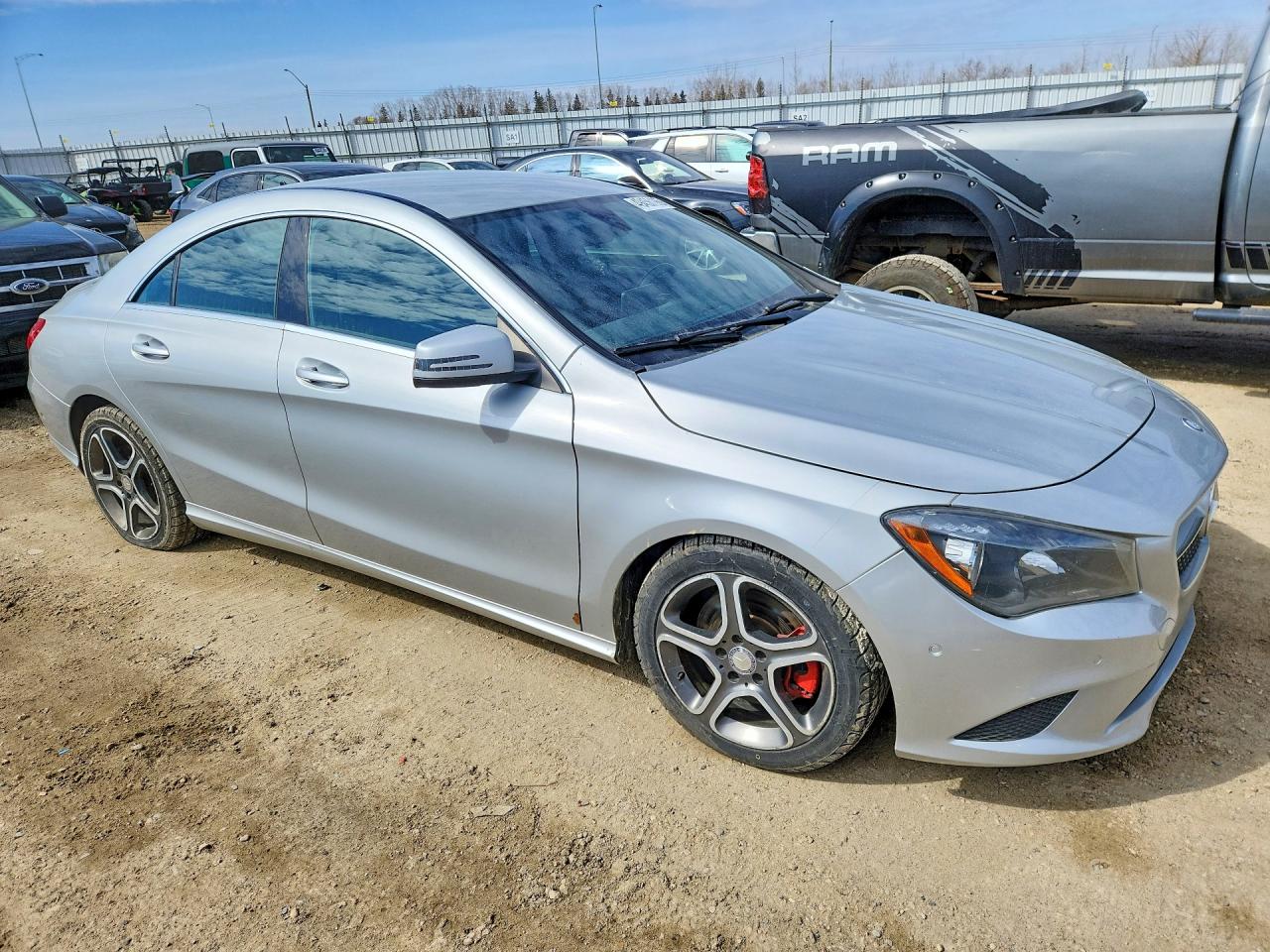 2015 Mercedes-Benz Cla-class VIN WDDSJ4GB5FN267351 photo 4