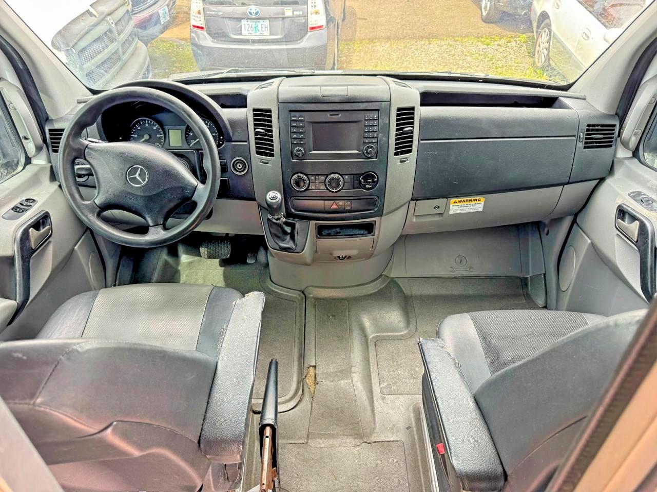 2016 Mercedes-Benz Sprinter VIN WD3PE7CD8GP190441 photo 9
