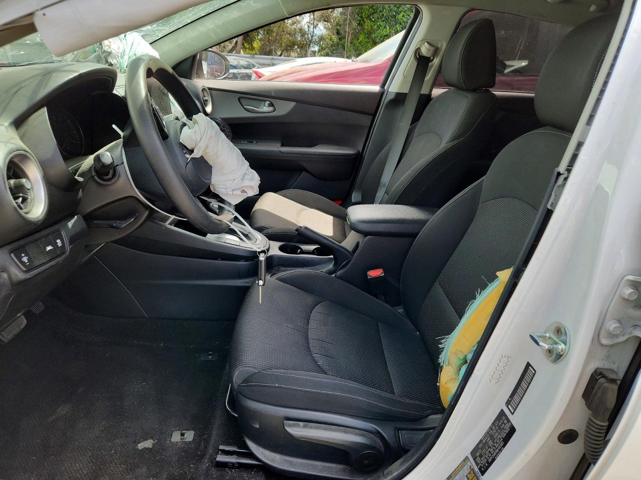 2021 Kia Forte lxs VIN 3KPF24AD8ME403881 photo 7