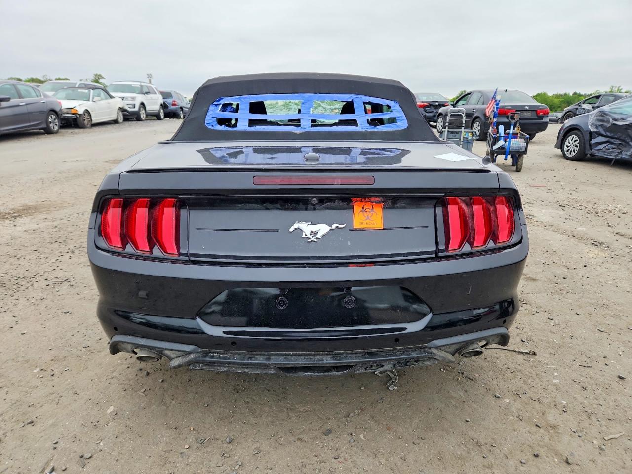2020 Ford Mustang i4 VIN 1FATP8UH3L5125577 photo 6