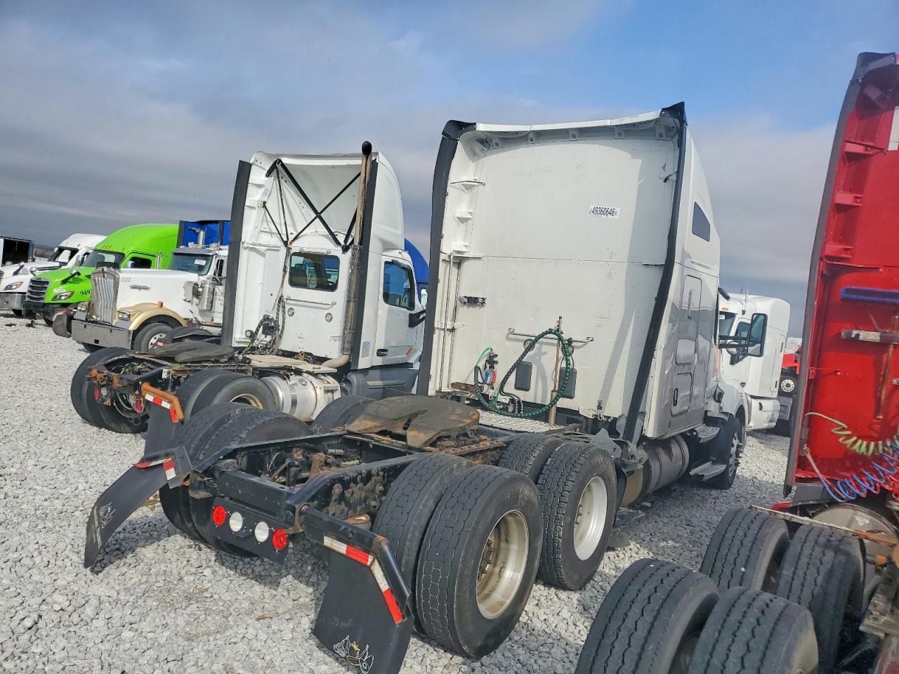 2015 KENWORTH T680 VIN 1XKYD49X5FJ463158 photo 4