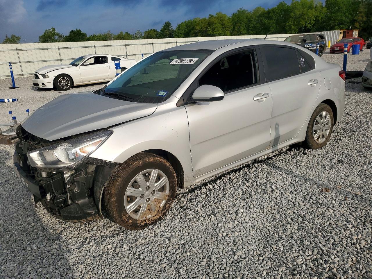 2022 Kia Rio VIN 3KPA24AD0NE466484 photo 1