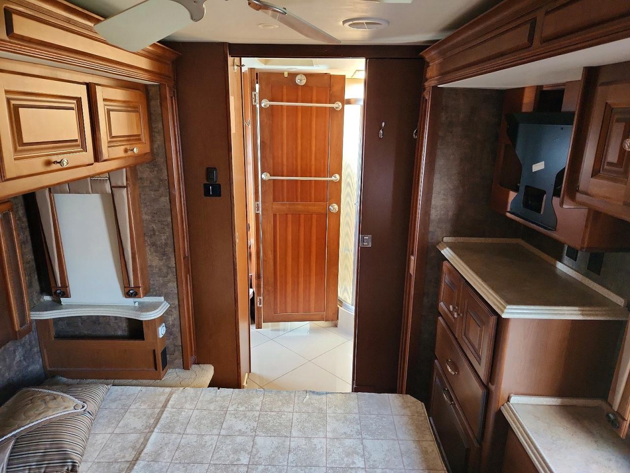 2011 FREIGHTLINER All other VIN 4UZAB2BS4BCAY0377 photo 9