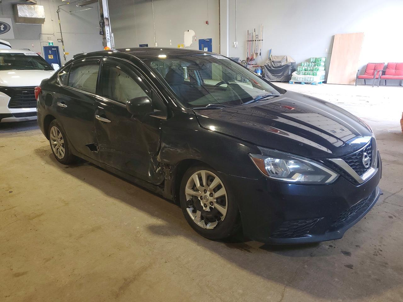 2017 Niss Sentra VIN 3N1AB7AP7HL671959 photo 4