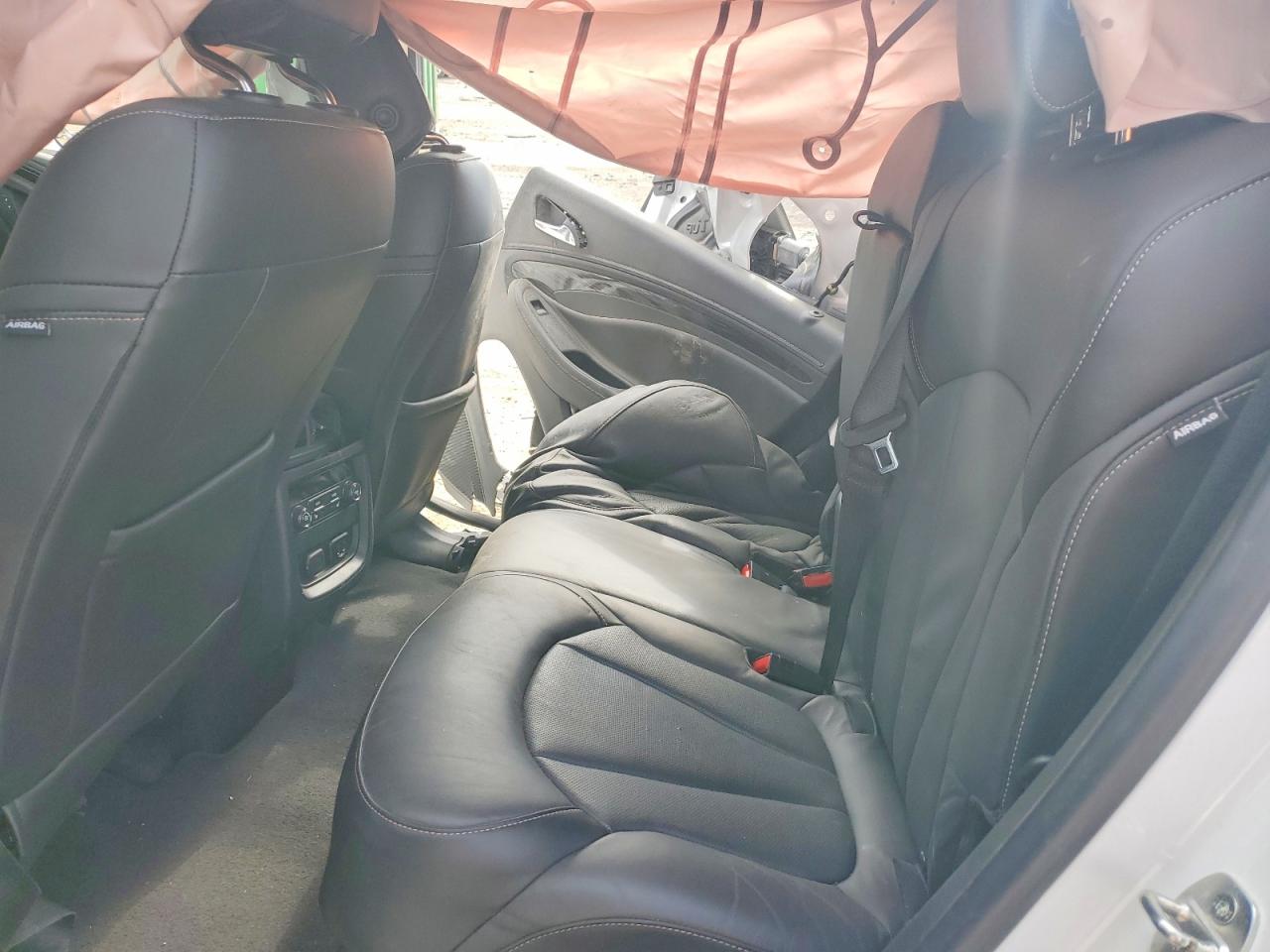 2017 Buick Envision VIN LRBFXESX9HD100064 photo 11